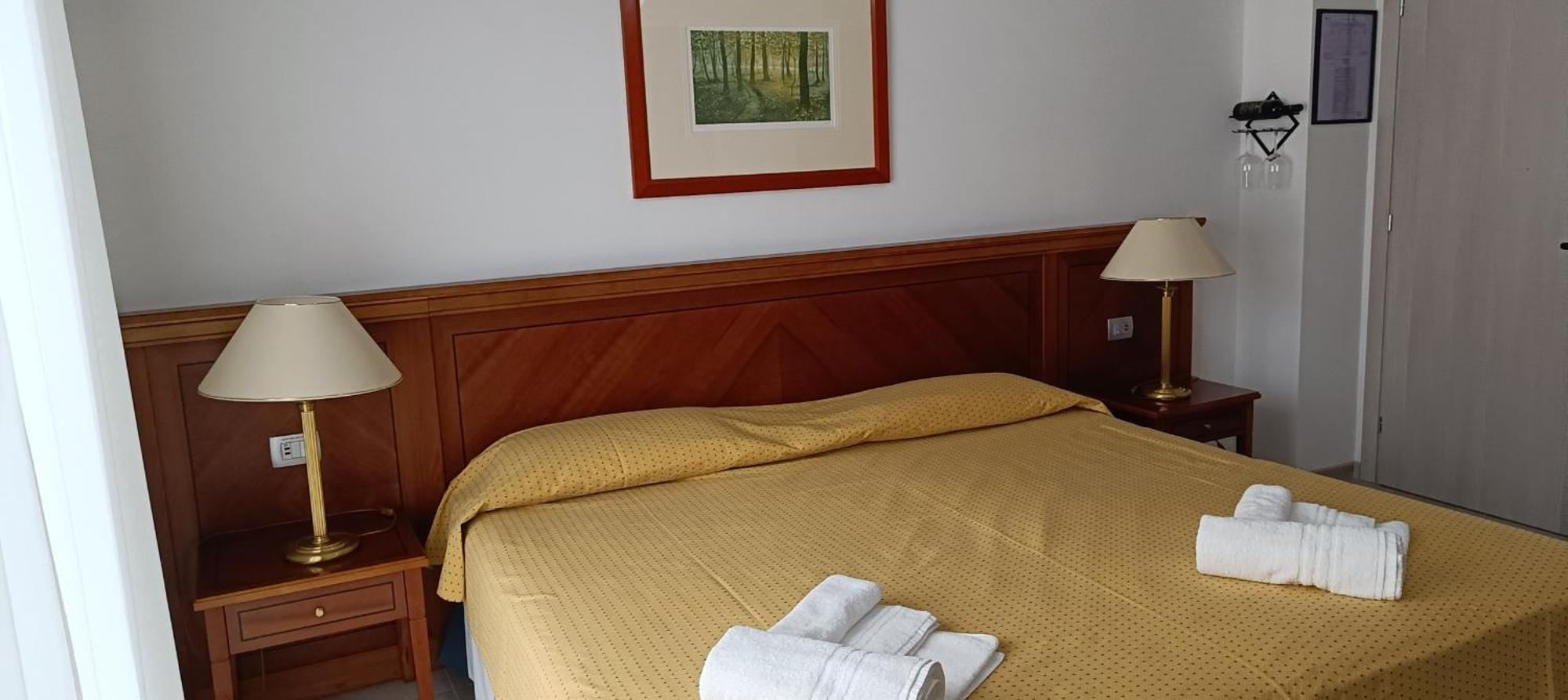 Villa Mariana Bed And Breakfast Saluzzo Zewnętrze zdjęcie