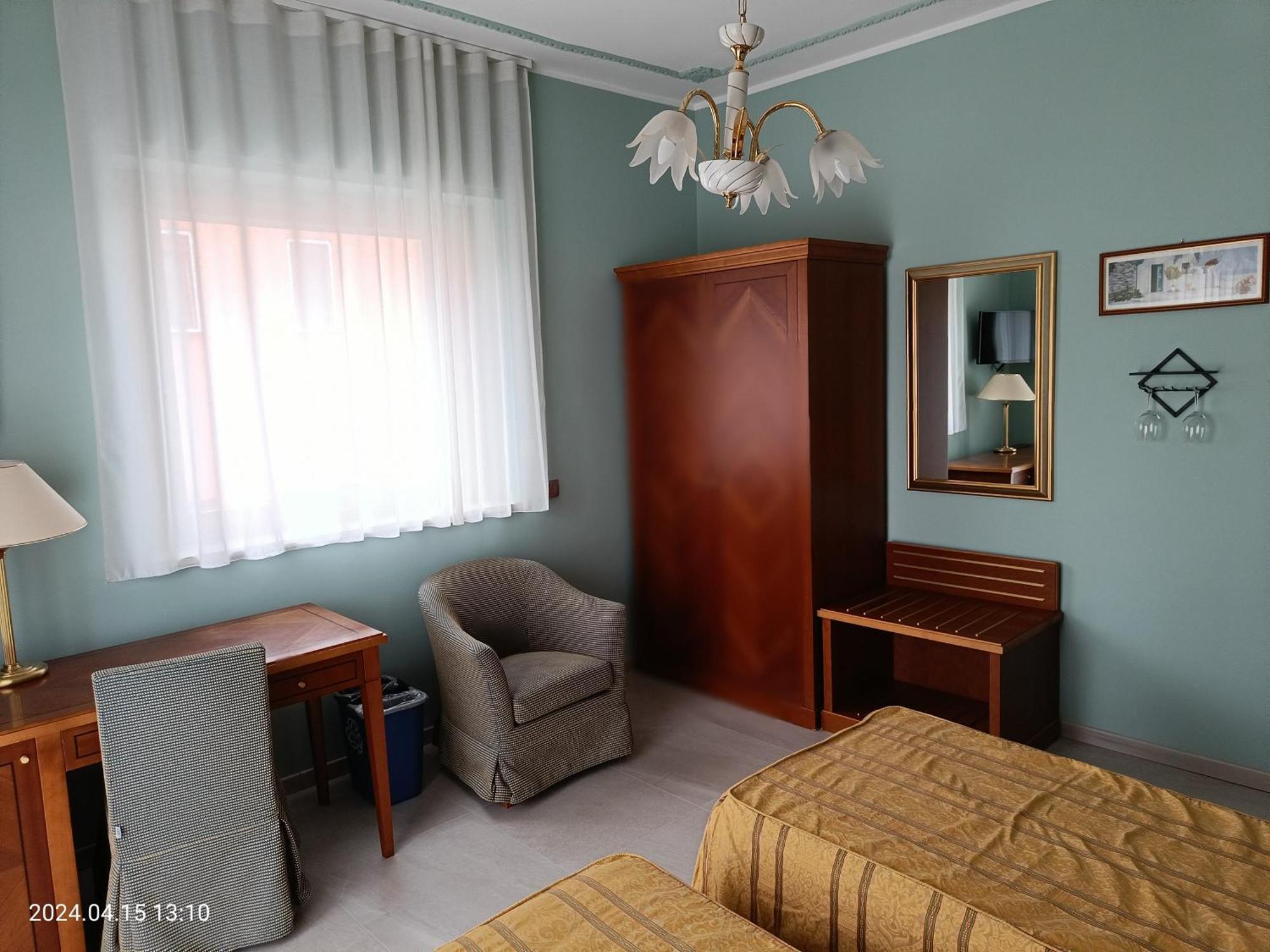 Villa Mariana Bed And Breakfast Saluzzo Zewnętrze zdjęcie