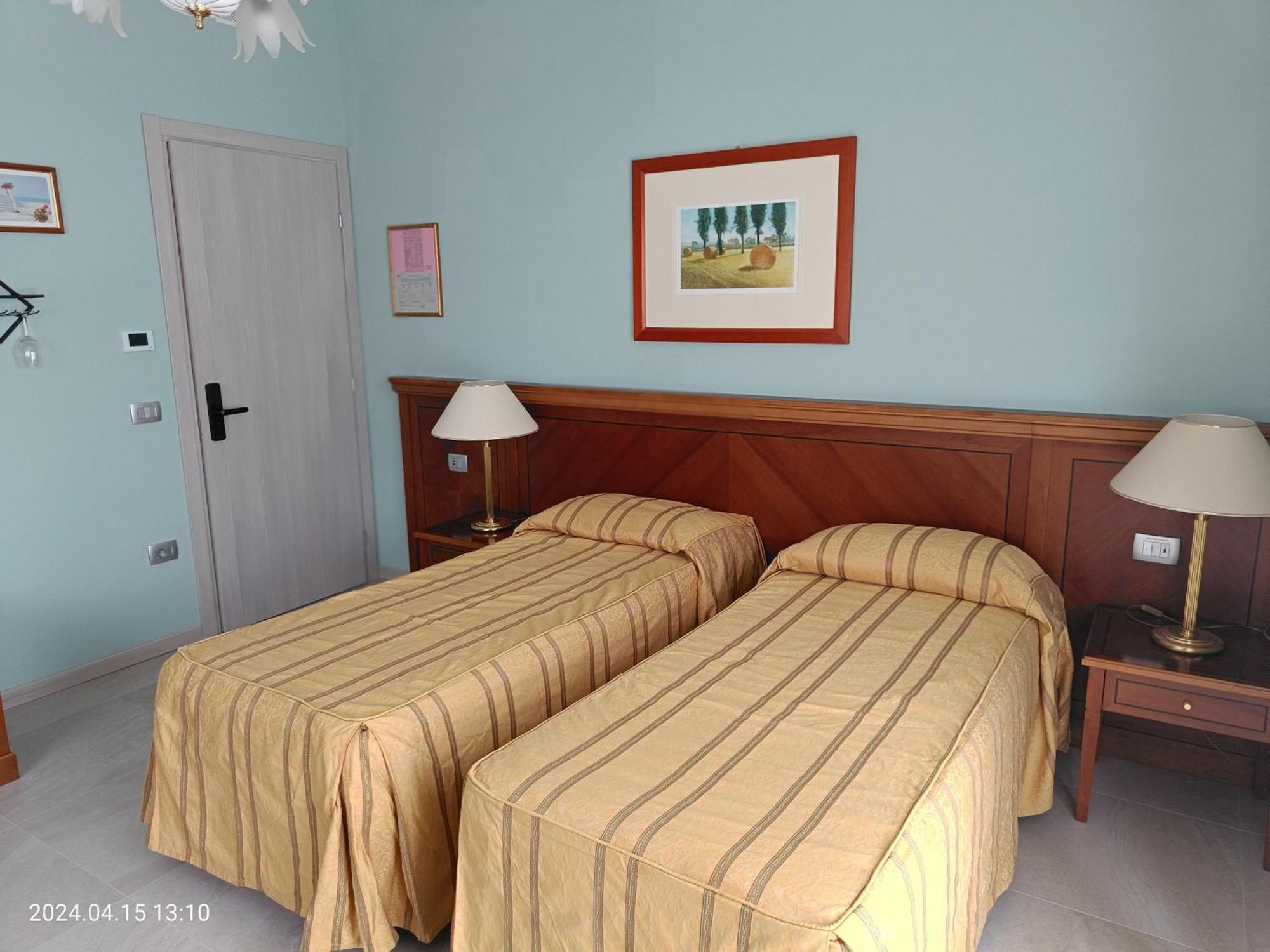 Villa Mariana Bed And Breakfast Saluzzo Zewnętrze zdjęcie